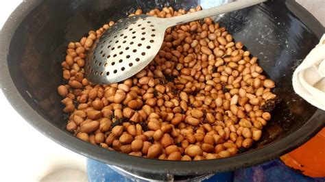 roast peanuts on gas stove